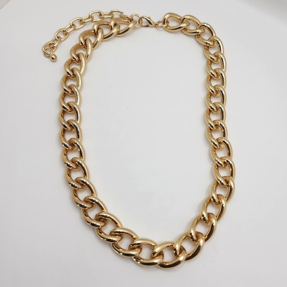 Chunky Gold Tone Chain Necklace Bold Cuban Link Adjustable Glam Classic